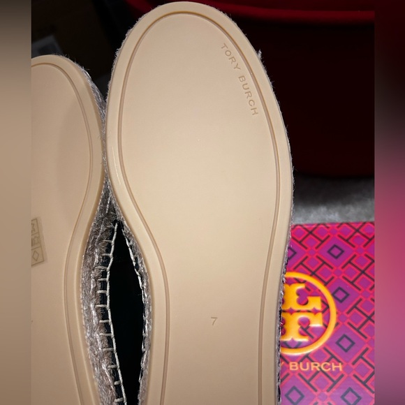 Tory Burch Everly Leather Espadrille - Picture 5 of 7
